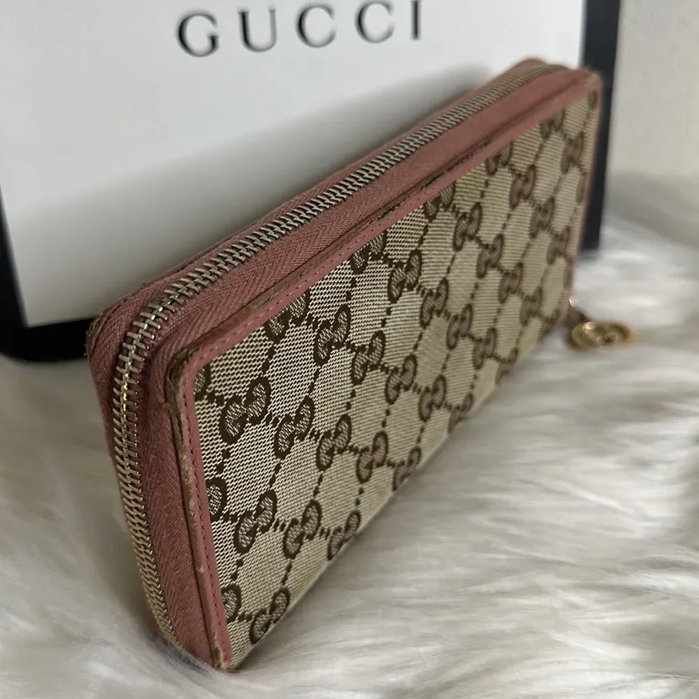💯Authentic Gucci Zipped Around Long Wallet🍀 - Picture 6 of 17